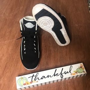 Air Jordan 2 Retro QF Black and White